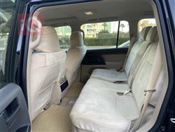 تۆیۆتا لاند کروزەر